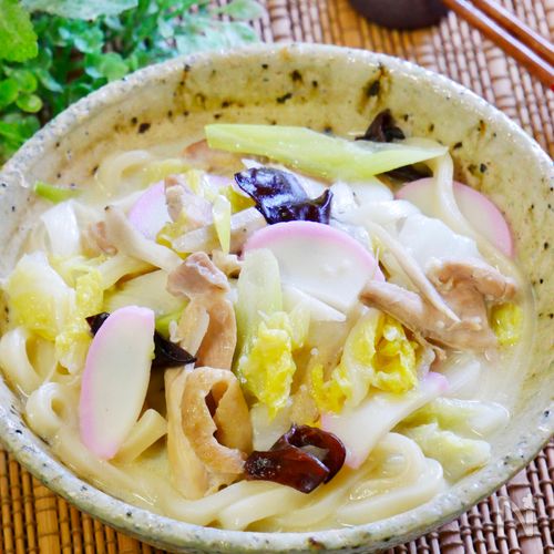 鶏と白菜の豆乳ちゃんぽん風うどん