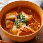 『豆腐と豚肉のピリ辛キムチスープ』炒めて煮るだけ♪簡単☆