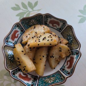 KUMIKOの作ってみた!投稿(ほくほく止まらない♪新じゃがの甘じょっぱ味噌バター炒め)