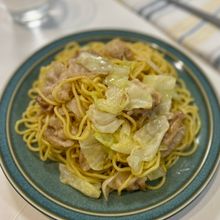 激うま塩ダレ焼きそば