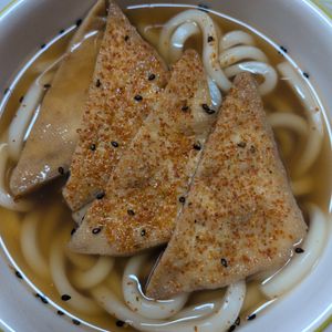 KUMIKOの作ってみた!投稿(【基本のきつねうどん】簡単！絶品！甘辛お揚げとお出汁が激うま)