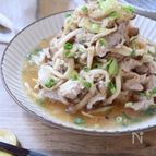 豚肉としめじの生姜みぞれ煮