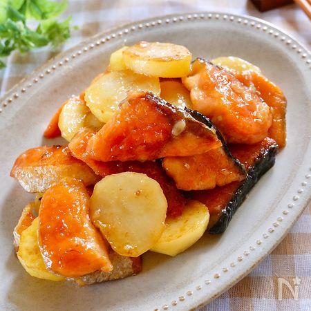 ほんのり甘い 鮭とじゃがいもの甘味噌照り焼き By Rinaty りなてぃ レシピサイト Nadia ナディア プロの料理家のおいしい レシピ