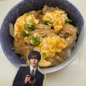 それぞれの作ってみた!投稿(【感動的にうまい‼︎丼にも♪】鶏肉のてりたま♡)