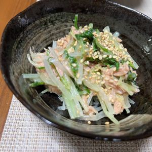 ぽちゃこの作ってみた!投稿(簡単副菜☆『水菜とツナのごま油和え』)