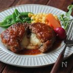 我が家のチーズinハンバーグ。
