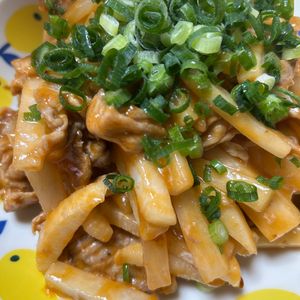 ゆくゆくの作ってみた!投稿(【豚こま肉と大根のチリソース炒め】旨辛！大根の大量消費に！)