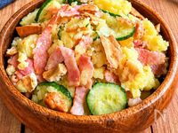 ザクザクッ♪【レンジでポテサラ】