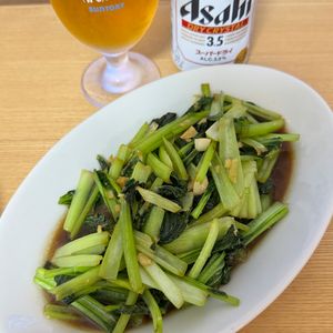 Tsuneaki Okadaの作ってみた!投稿(お肉はお休み。野菜が食べたい日に。ターサイのニンニク炒め)