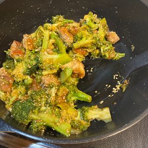 1169387の作ってみた!投稿(10分おかず♪『鶏むね肉とブロッコリーのごま甘酢あんかけ』)