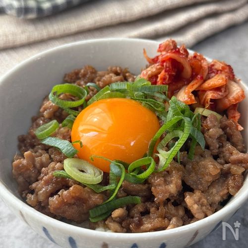 【卵かけそぼろ丼】材料2つ!爆速10分で家族がハマる味♪