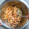 旨辛コチュ鯖スタミナそうめん│10分でコク旨！鯖缶で時短の工程1