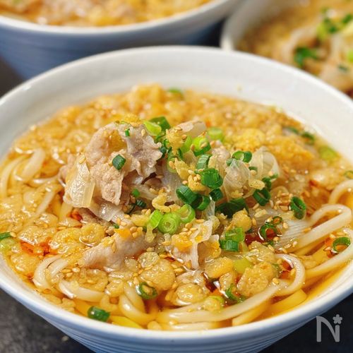 【豚肉とネギのピリ辛うどん】体ぽかぽか♪ピリ辛やみつき!