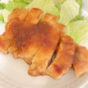 すみれの作ってみた!投稿(お手軽ごちそうおかず♡『はちみつジンジャーポークステーキ』)