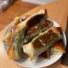Double-Kの作ってみた!投稿(【ソースをつけてさらに美味】大葉とかにかまチーズの春巻き)