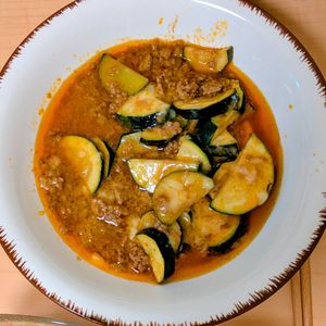 1543267の作ってみた!投稿(【ズッキーニのミートチーズ焼き】フライパン一つで完成♪)