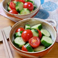 家にある調味料で♪『ミニトマトときゅうりの簡単サラダ』