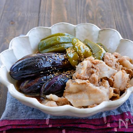 丸ごとピーマンとなすと豚バラの煮物 By 松山絵美 レシピサイト Nadia ナディア プロの料理家のおいしいレシピ