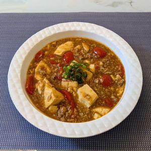 𝔂𝓾𝓶𝓲🍓の作ってみた!投稿(辛くなくて美味しい♡うまトマ麻婆豆腐)