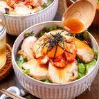 【鶏チャーシューのレタキム丼】低温調理で感動のおいしさ♪