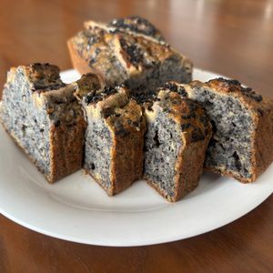 こむぎの作ってみた!投稿(バナナの甘みだけ♪黒ごまバナナケーキ【砂糖・乳なし】)