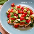 夏野菜たっぷりソースのチキンソテー＼生野菜の彩りソース／