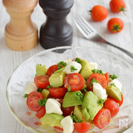 トマトとアボカドとクリームチーズのサラダ レモン汁で爽やか By いがらしかな レシピサイト Nadia ナディア プロの料理家のおいしい レシピ