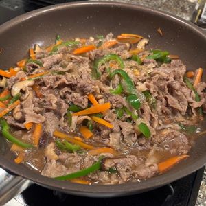 みきプルーンの作ってみた!投稿(【牛肉とピーマンの中華風春雨炒め】ごま油香る♪味染みおかず♪)