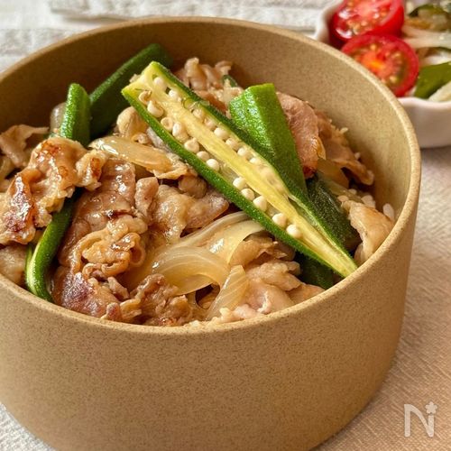 10分で完成！【豚オクラ丼】