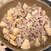 旬おかず♡【白だし香る♩たけのこと豚肉の旨煮】の工程3