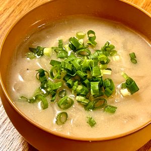 michuの作ってみた!投稿(【玉ねぎと油揚げのお味噌汁】具材たっぷり♪コスパ抜群◎)