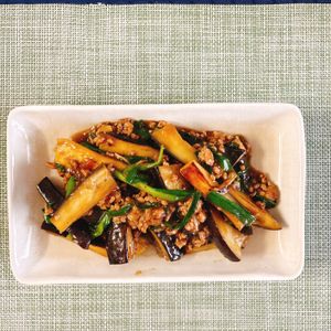 なつみの作ってみた!投稿(『ニラ入り麻婆茄子』スタミナアップ！ご飯がススムおうち中華♪)