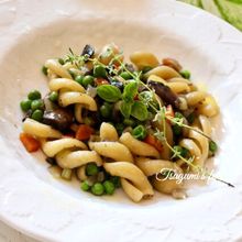 イタリア発!きのことグリーンピースのショートパスタ