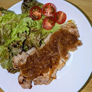 joe sanの作ってみた!投稿(【くたくた玉ねぎソースが絶品】豚ロースのシャリアピンステーキ)