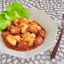 えび団子とふんわり卵のチリソース （介護食）