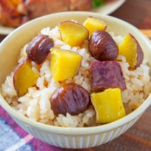 子供も大好き！さつまいもと甘栗のバター醤油炊き込みご飯
