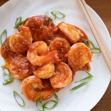 うま辛!えびのチリソース煮【フライパン1つ】