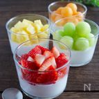 【フルーツのせ牛乳プリン】寒天なのに ふるふるトロリの舌触り