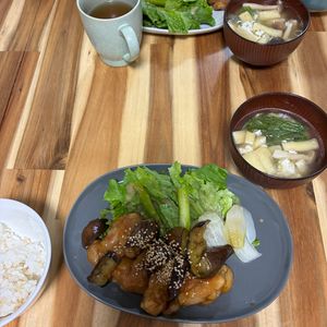 1132713の作ってみた!投稿(【鶏肉と茄子の甘辛しょうが醤油炒め】茄子がとろん♡)