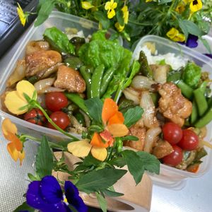 そら・ゆずの作ってみた!投稿(新玉と鶏の甘辛照り焼き)