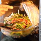 材料全部入れてチンするだけ♪手抜き感ゼロ！電子レンジでできるがっつり肉料理