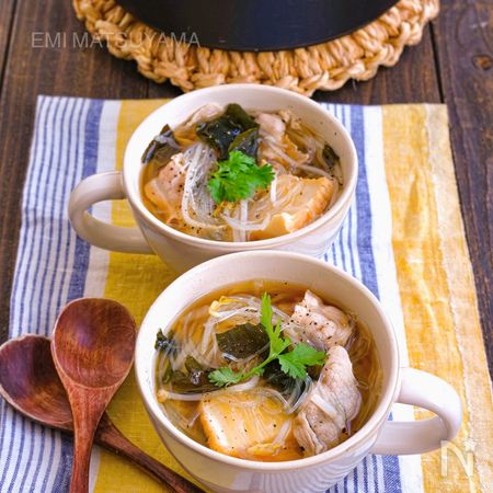 絹揚げ豚もやしのほんのりエスニック風春雨スープ By 松山絵美 レシピサイト Nadia ナディア プロの料理家のおいしいレシピ