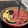 10分で完成！【なすとニラそぼろ丼】の工程3