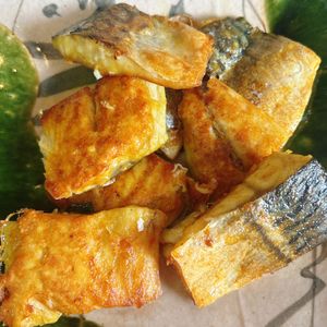 サラの作ってみた!投稿(【魚料理のハードル下がる！】塩さばのカレー竜田揚げ)