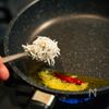 香り広がる。菜の花としらすの和風パスタの工程2