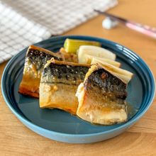 皮パリっ！身はふっくら。さばの味噌グリル