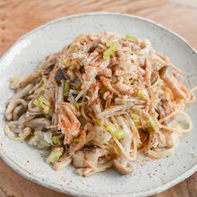ボリューム満点！たっぷりきのこのしょうゆパスタ