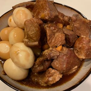 ぐ〜たら子の作ってみた!投稿(火を入れたお酢の美味しさ！豚肉のさっぱり煮)
