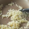 旨み爆発！【チキンとまいたけのパエリア】の工程4