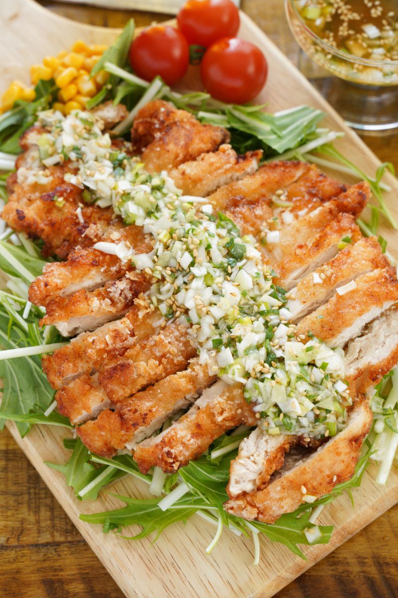 サクサクやみつき！ねぎだく香味ダレのジャンボ油淋鶏【鶏胸肉